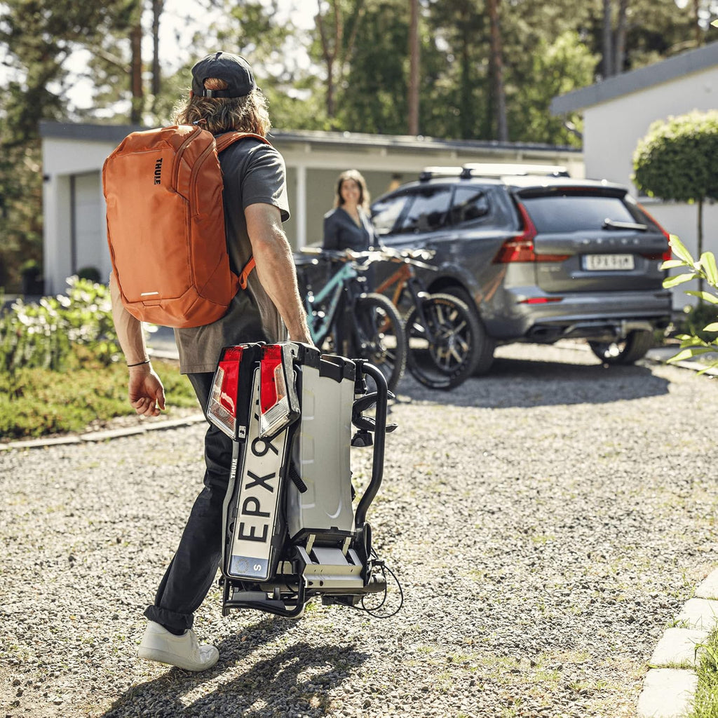 Porte-vélos sur attelage EasyFold XT 2 vélos aluminium pliable charge 60 kg pour vélos électriques et VTT