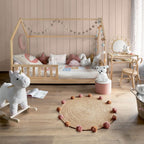 Lit cabane enfant Bosco 90 x 190 cm bois de pin sommier 16 lattes dimensions 195 x 98 x 145,5 cm charge 110 kg bois clair