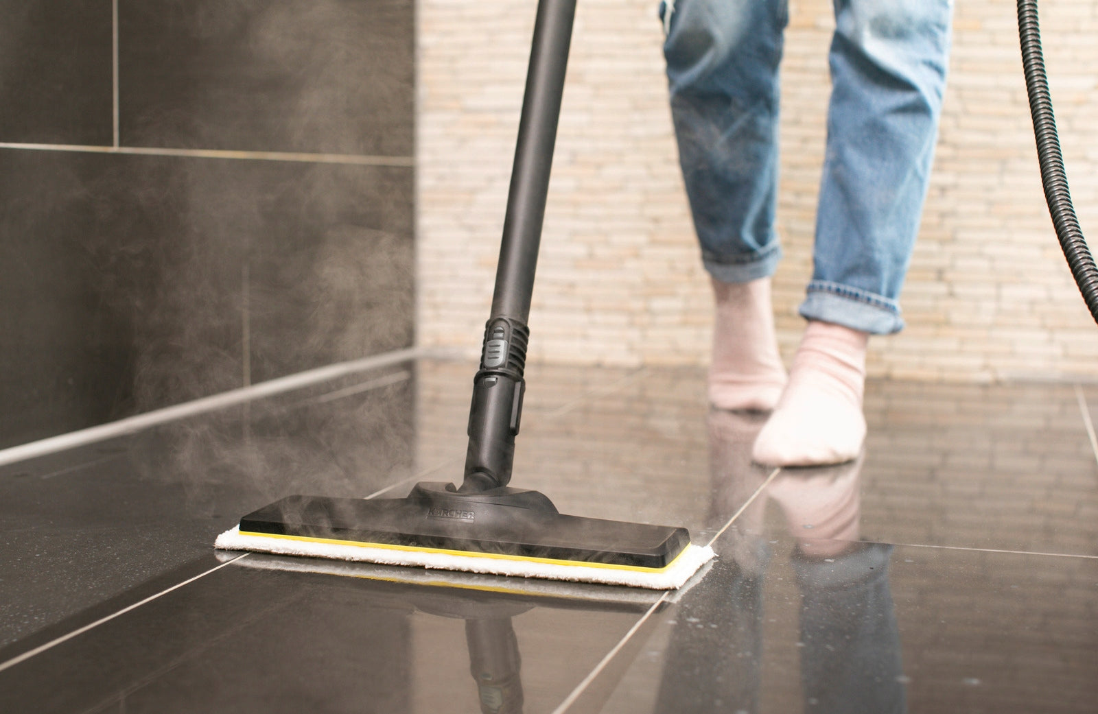 Parownica SC 3 EasyFix mop parowy 1900W 1L skuteczne czyszczenie parą do podłóg twardych 15136500