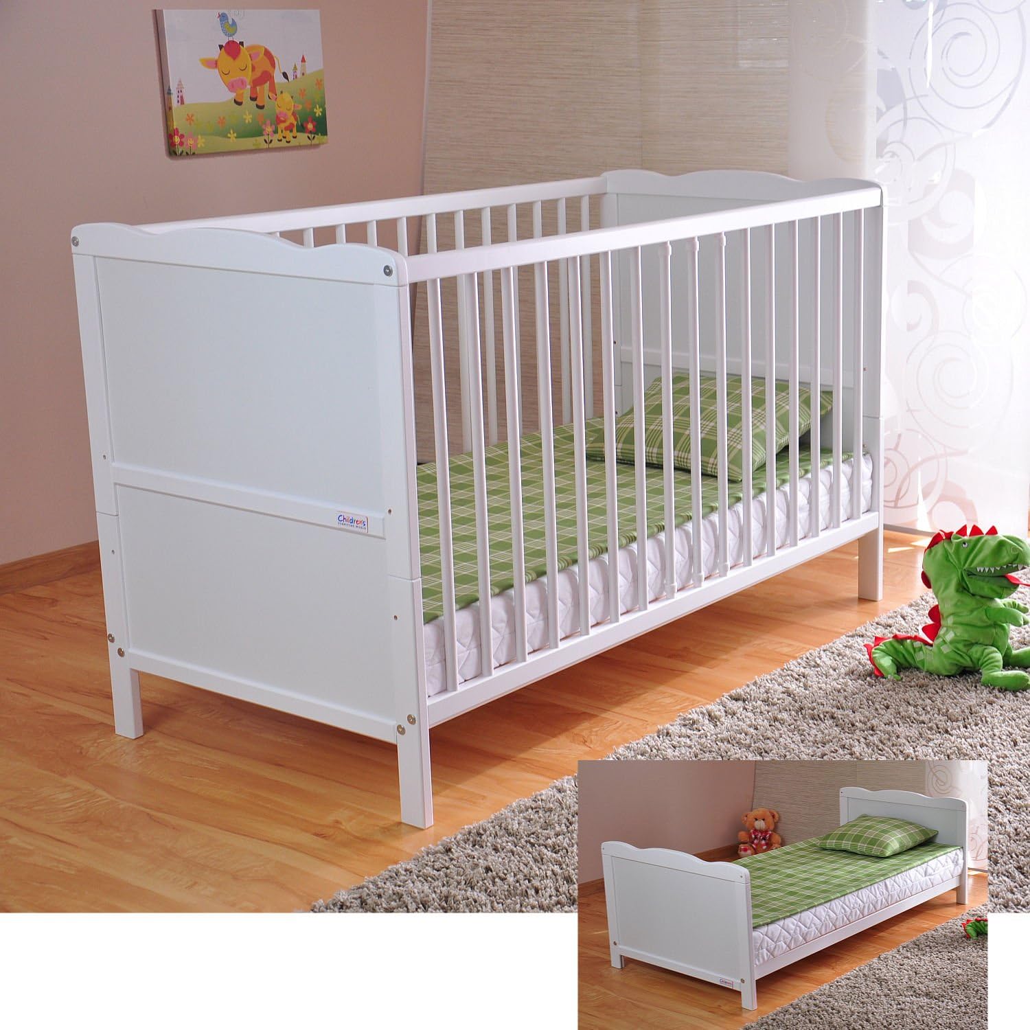 Lit bébé transformable 120 x 60 cm bois de pin avec matelas mousse Aloe Vera hauteur réglable rails protection blanc
