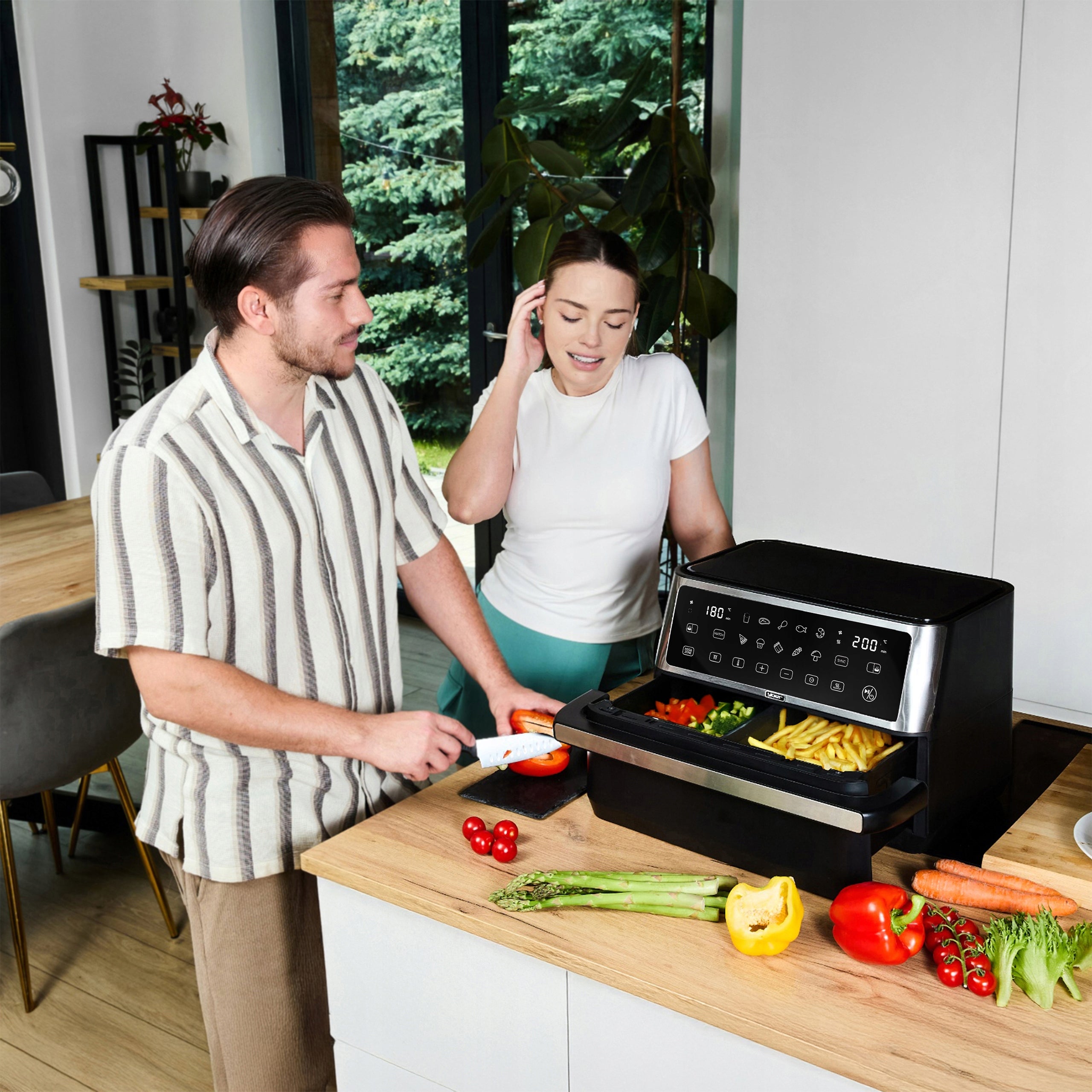 Frytkownica beztłuszczowa 11L 2800W 12 programów 23 elementy cyfrowy panel sterowania duża pojemność