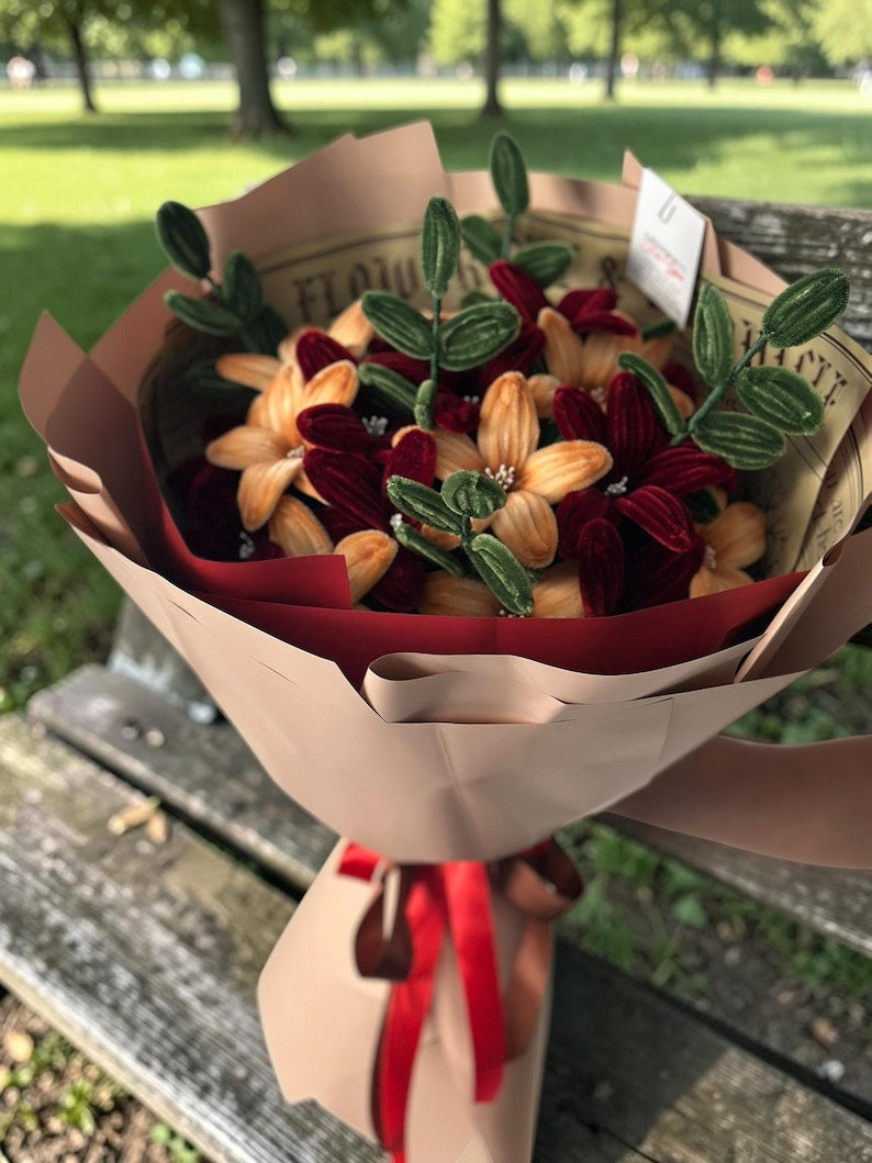 Bukiet z lilii chenille – miękkie kwiaty z drucików kreatywnych, dekoracja kwiatowa, 40 cm